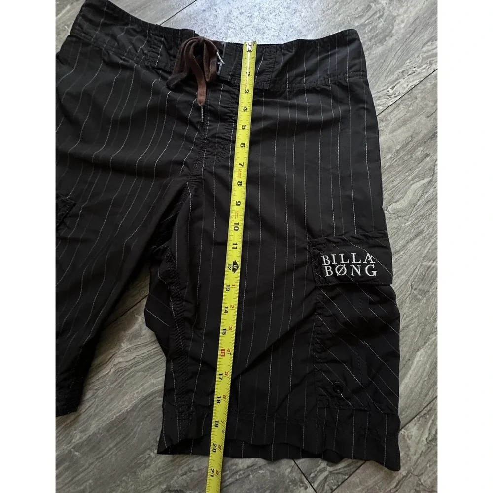 VTG  Billabong Board Shorts Mens 32 Pinstripe Surf Swim Trunks Y2K Embroidered